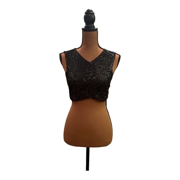 Forever 21 Crop Top Size Small  #B154 - Picture 1 of 5